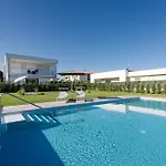 Primo Passo With Pool Lazise