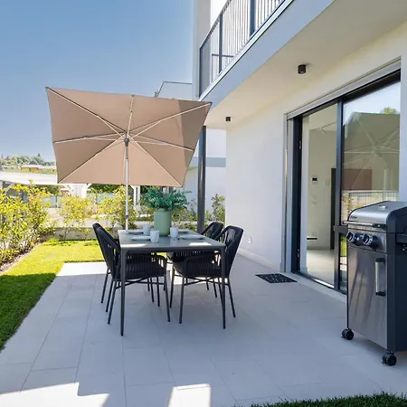 Primo Passo With Pool * Lazise