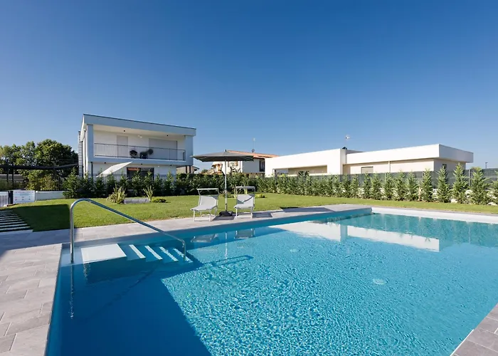 Primo Passo With Pool Lazise